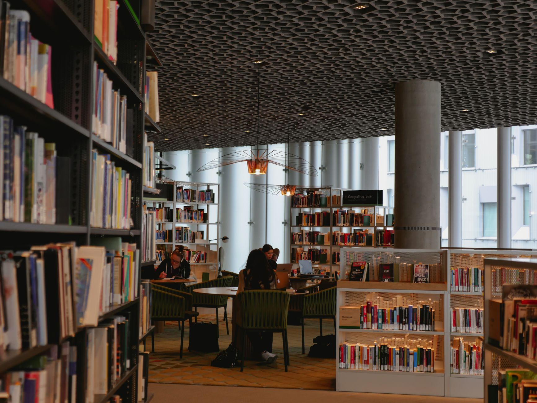 安格利亚鲁斯金大学2026申请指南:录取要求、费用与排名,这所被低估的英国大学值不值得申?