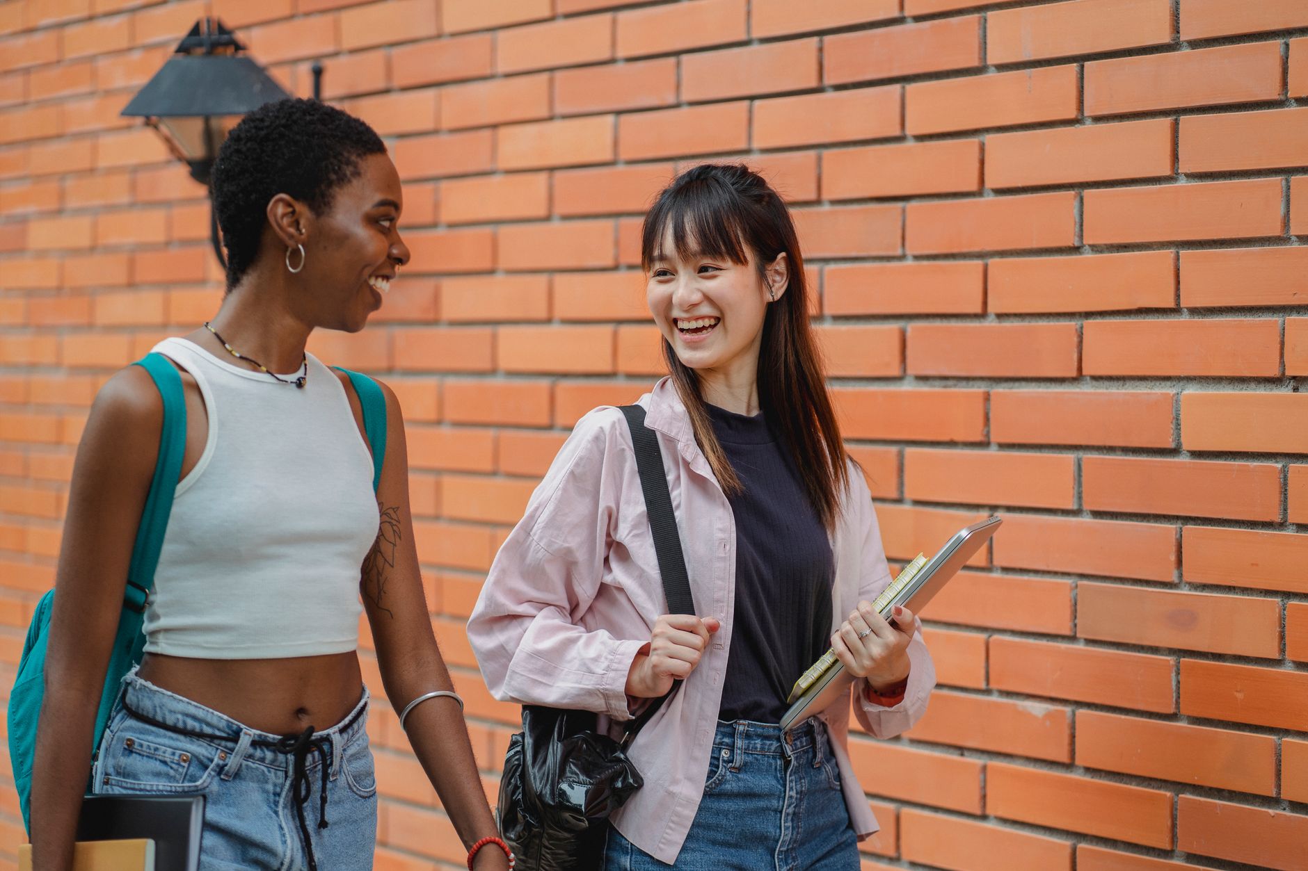 埃克塞特大学 MSc Economics: Behavioural Insights 经济学:行为经济学见解硕士 录取要求 document and eligibility review