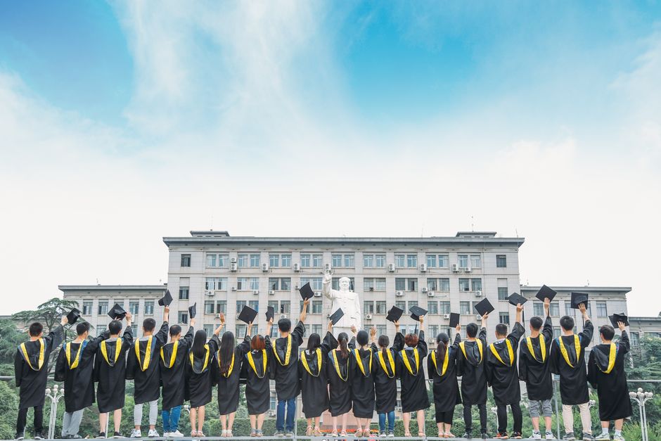 2026英国留学回国：中留服学历认证与就业落地全流程